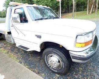 VIEW 9 1996 F450 7.3 POWERSTROKE DIESEL 