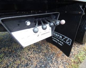 VIEW 12 ROLLBACK CONTROLS 