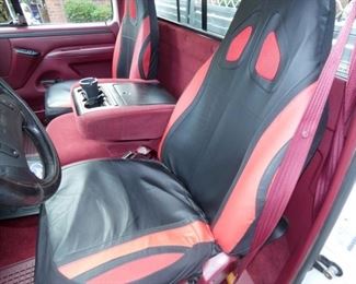 VIEW 22 HAS SEAT COVERS-GREAT INTERIOR 