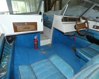 VIEW 14 BOAT INTERIOR 