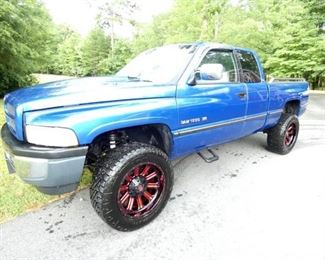 VIEW 2 CLEAN W/MAGNUM ENGINE 