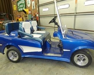 CORVETTE GOLF CART 
