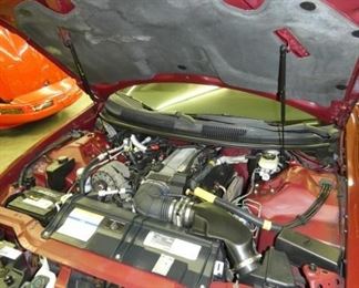 VIEW 11 95 CAMARO ENGINE BAY