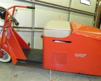 1948 CUSHMAN SCOOTER 