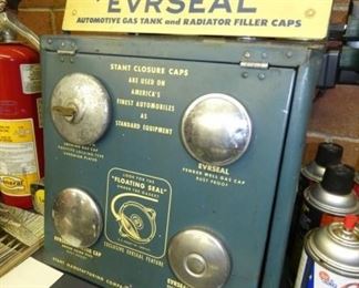 EVRSEAL GAS CAP DEALER DISPLAY 