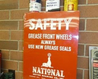 NATIONAL SAFETY GARAGE METAL CABINET 