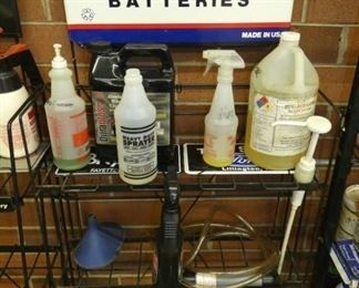 CONTINENTAL BATTERY RACK W/SIGN 
