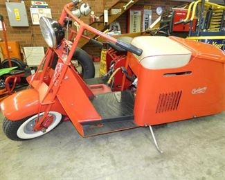 1948 CUSHAMN RESTORED SCOOTER 