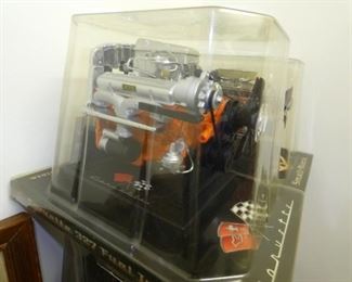 VIEW 2 CORVETTE ENGINE DISPLAY 