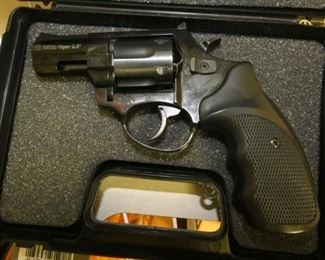 VIEW 2 9MM W/ 2 1/2 IN. BARREL 