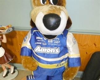 5FT. AARONS STUFFED DOG 