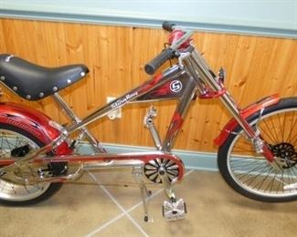 SCHWINN CHOPPER BIKE IN RED/CHROME   