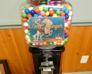 VIEW 2 CLOSE UP Lone Ranger GUM DISP. 