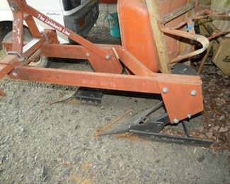 3PT. HITCH 2 BOTTOM PLOW 
