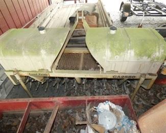 3 POINT HITCH COMMERCIAL PLUGGER 