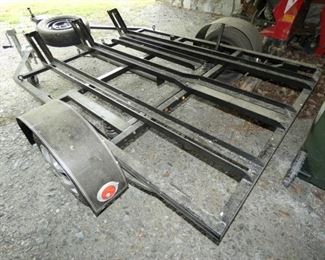 VIEW 3 HOLDS 3 MOTORCYCLES 