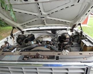 VIEW 16 UNDER THE HOOD W/351 ENGINE 