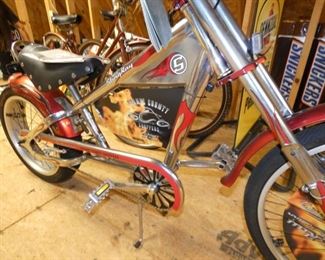 VIEW 2 SCHWINN ORANGE COUNTY CHOPPERS  