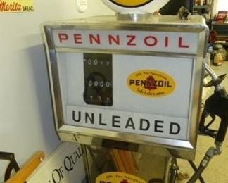 BENNETT 301B PENNZOIL GAS PUMP 