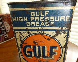 6X8 GULF GREASE CAN 
