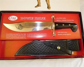 VIEW 3 CASE XX BOWIE KNIFE W/SHEATH 
