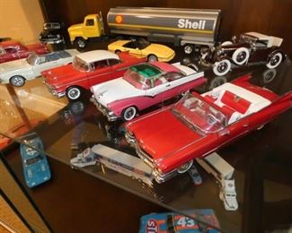 1:24 FRANKLIN & DANBURY MINT CARS 
