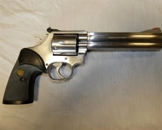 VIEW 2 OTHERSIDE S&W W/6IN. BARREL 