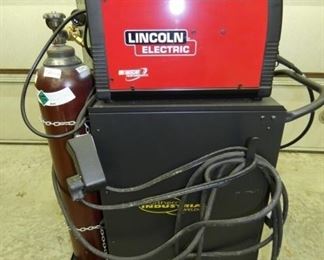 180C LINCOLN POWER MEG WELDER 