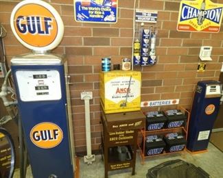 GULF GAS PUMP-WIPER DISPLAY-OTHER  