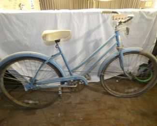 TRADITION ROAD MASTER LADIES BIKE 