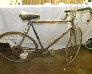 VOLKSCYCLE MENS BIKE 