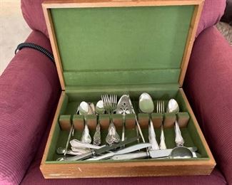 #21	SILVERWARE IN STORAGE BOX	$32.00

