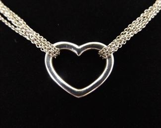 .925 Sterling Silver Heart Pendant Necklace
