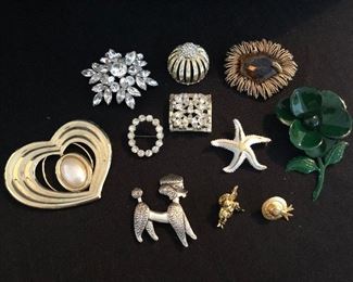 Fashion Brooches & Pins 