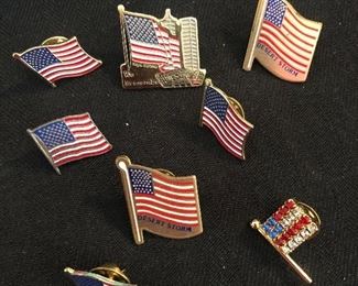 USA Flag Pins 