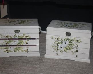 BRAND NEW JEWELRY BOXES