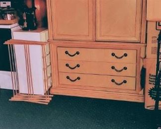 big wardrobe/tv cabinet