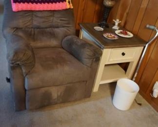 recliner, end table, lamp