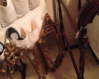 Small decorative mirrors; quilt rack