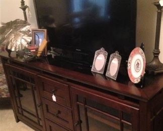 Large dresser; Phillips flat screen TV