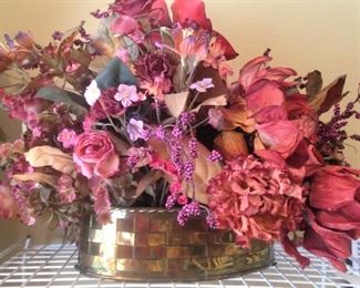 Artificial arrangement