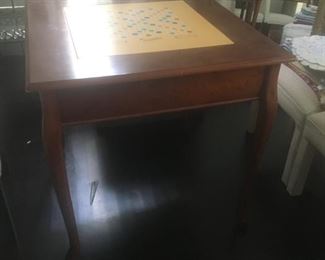 GAME TABLE WITH SCRABBLE TOP