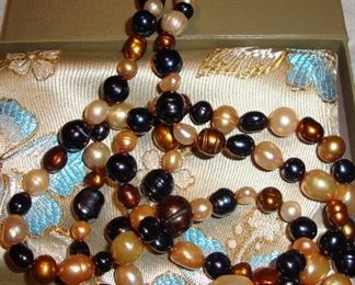 HONORA FRESH WATER PEARL NECKLACE