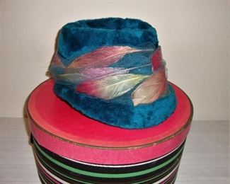 VINTAGE CHRISTIAN DIOR CHAPEAUX TULLE FEATHER HAT - EXCEPTIONAL CONDITION!