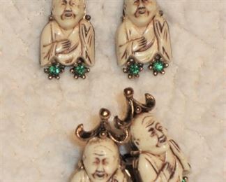 RARE VINTAGE 195O's UNSIGNED "SELRO" CLIP EARRINGS & CUFF LINKS