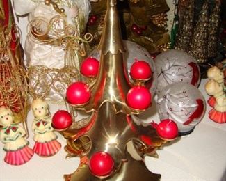 HEAVY BRASS CHRISTMAS TREE CANDLE HOLDER - FABULOUS!
