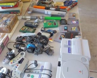 Ninetendo Games, controllers, Decks, etc.