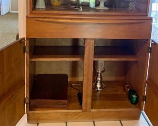 Inside showing excellent condition of Heywood Wakefield hutch