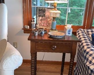 Spindle Leg End table