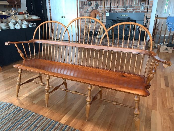 D.R. Dimes Three Bow Loveseat Windsor Bench   Gorgeous! 